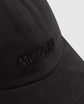 Vetements Black cap with embroidery UE76CA325Bm