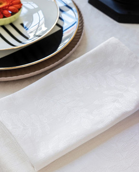 Le Jacquard Fraincais White napkin Vegetal mood 30937