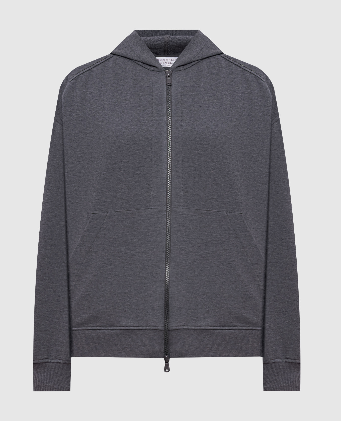 Chaqueta deportiva gris con cadena monil