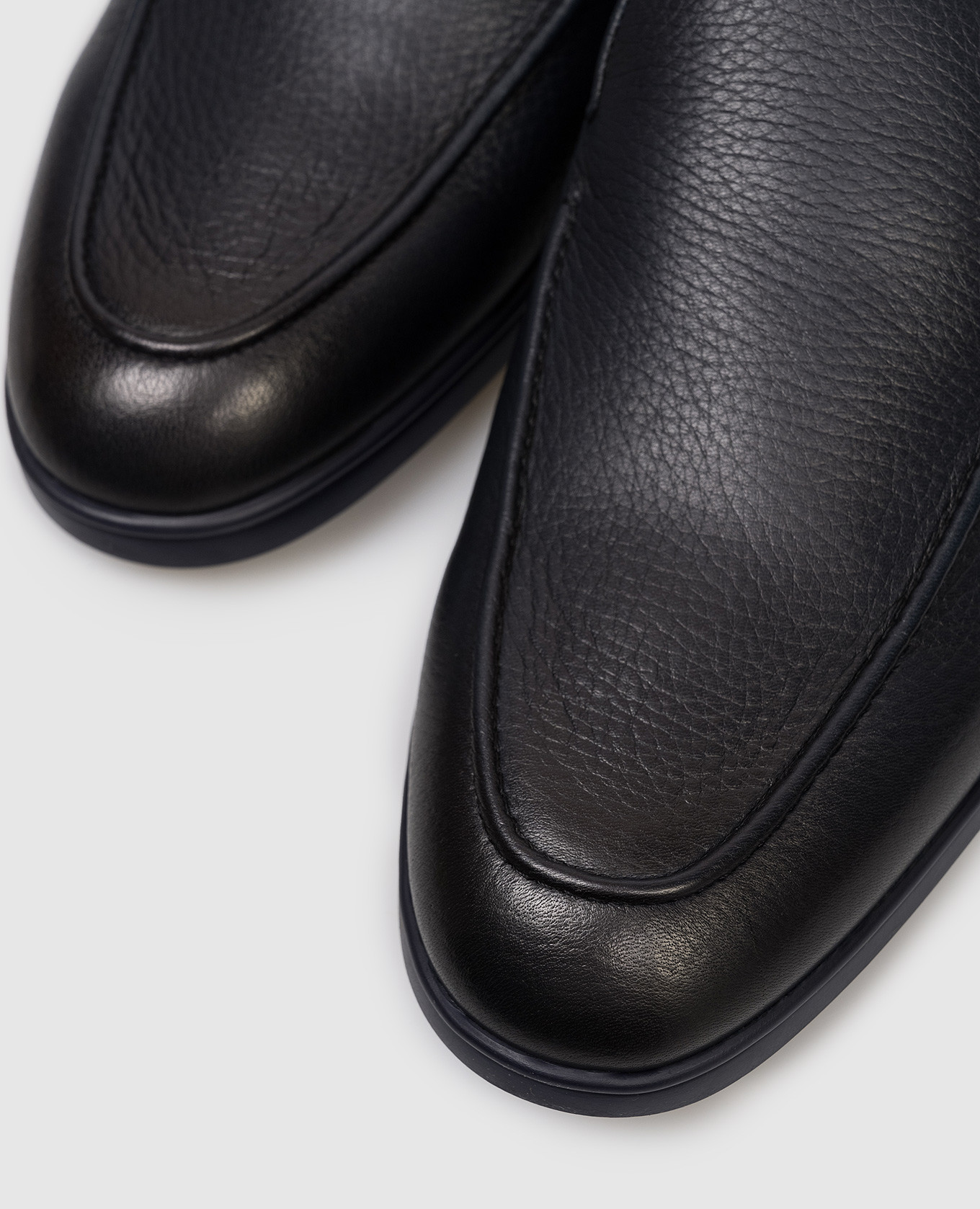 

Blue leather loafers with logo Doucal's