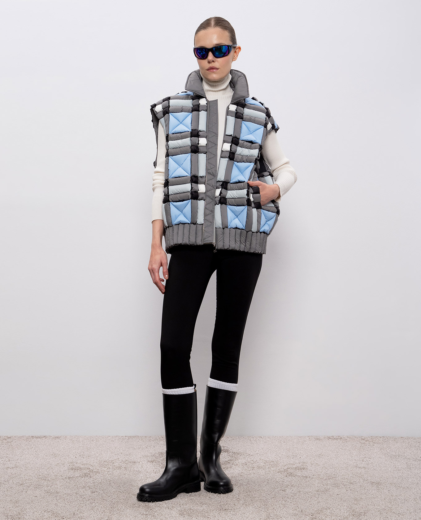 

Gray down vest Raxxy, Grey