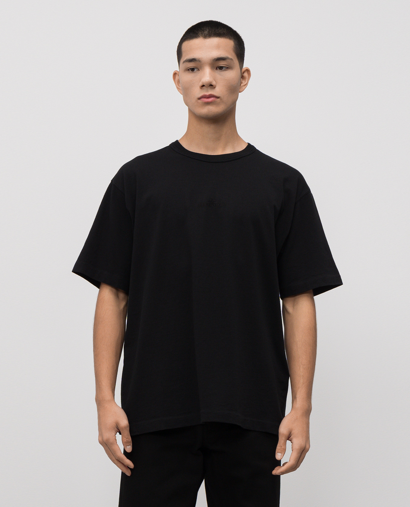 

Black T-shirt with embroidered logo Stone Island
