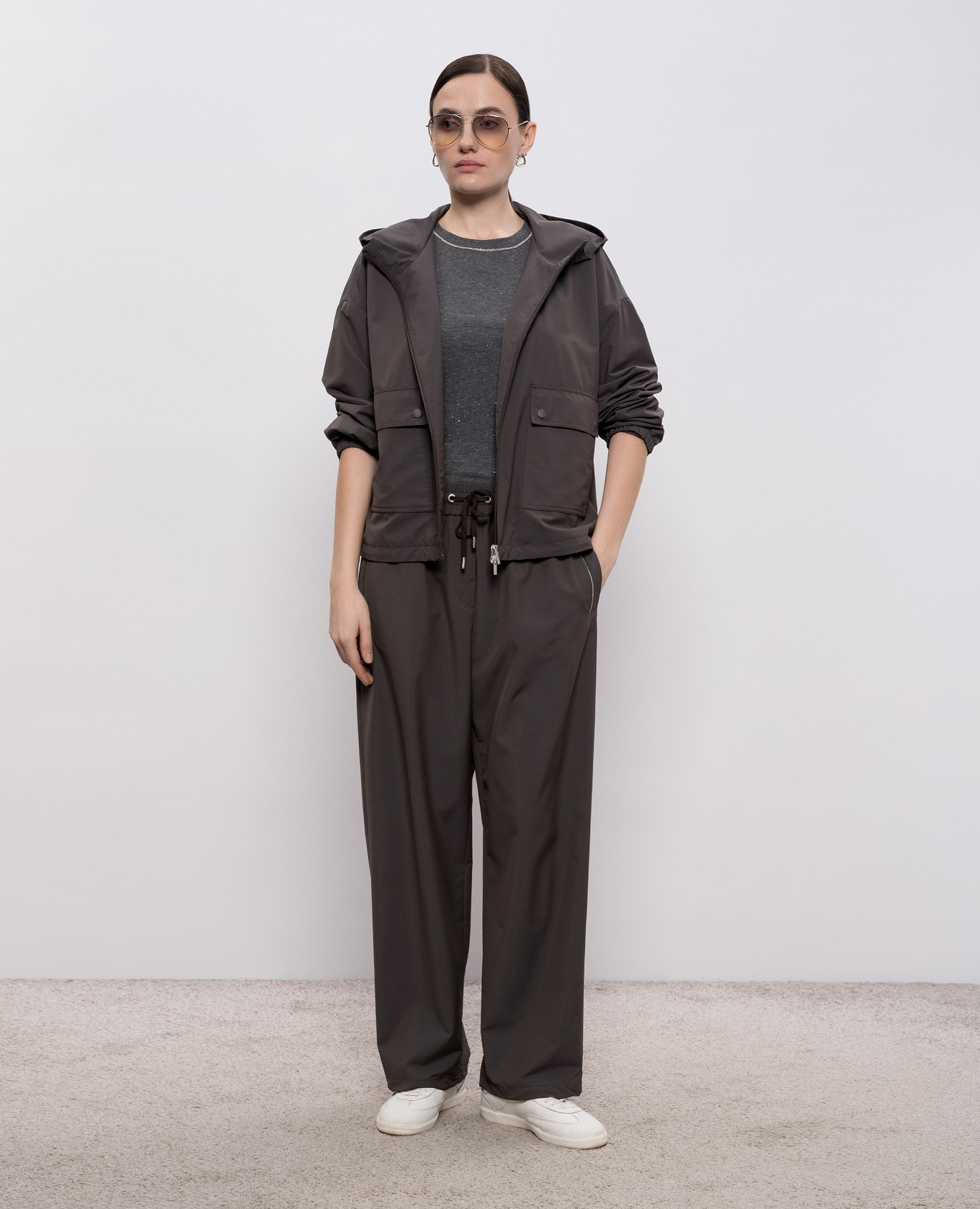 

Brown track pants with chain Peserico