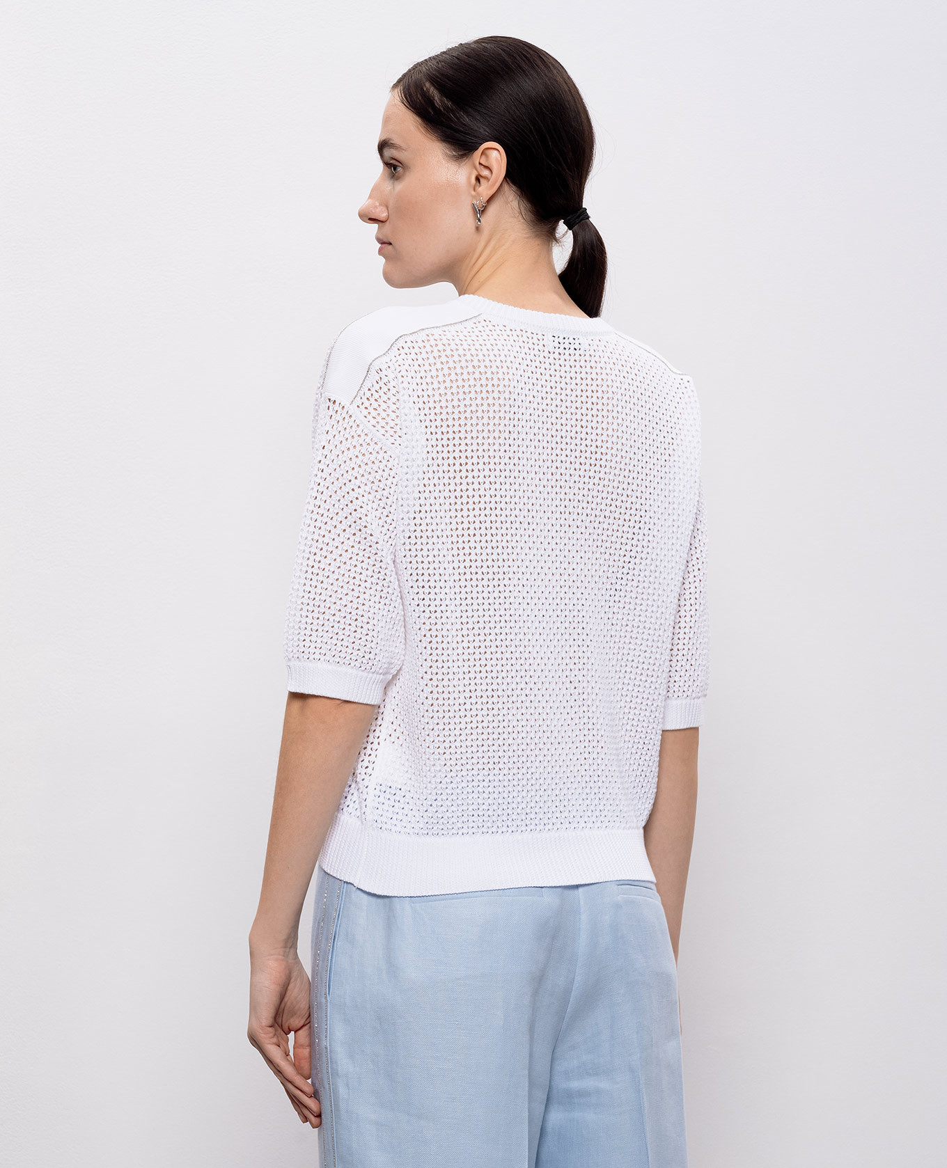 

White openwork top with monil chain Peserico
