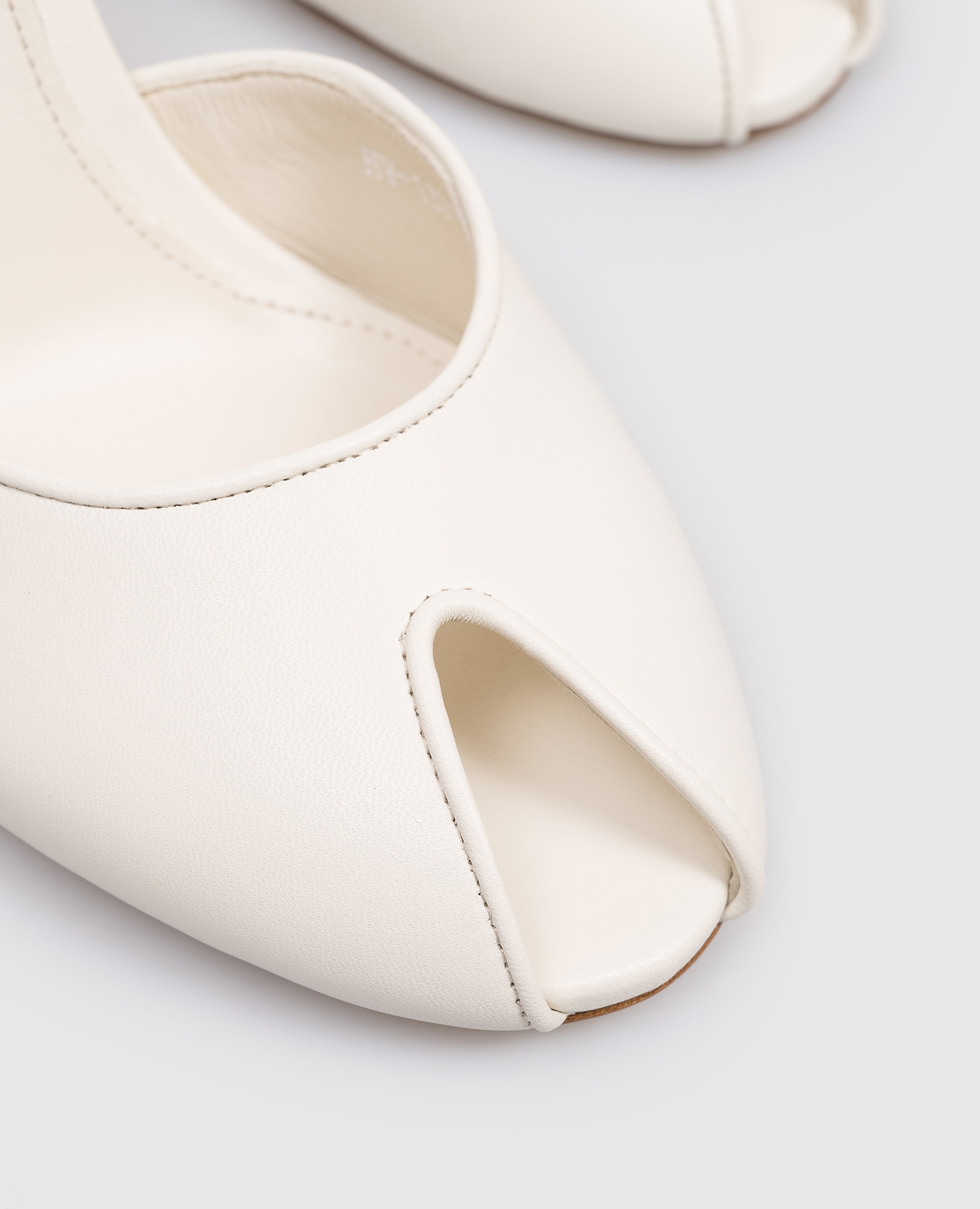 

Ivory leather mules Babe Pay Pls, Beige