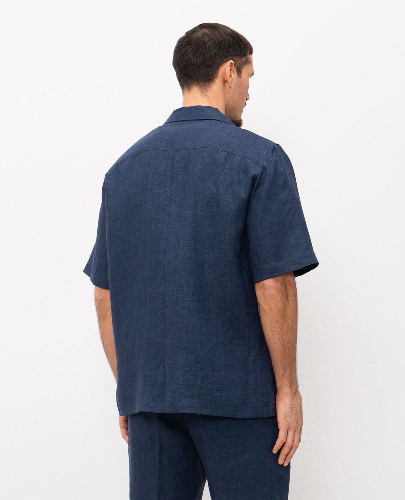 

Blue linen shirt CAPOBIANCO