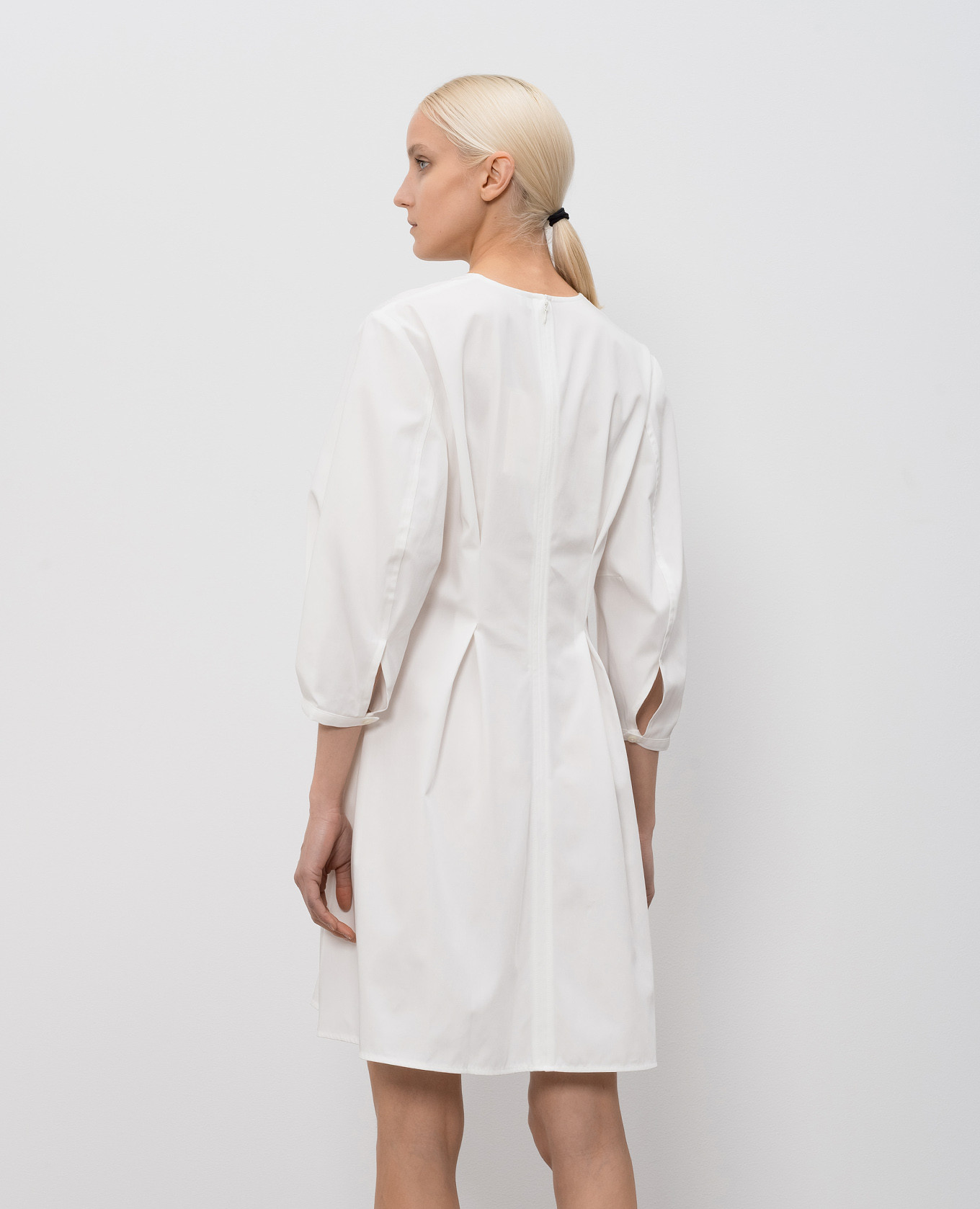 White dress Toteme 4