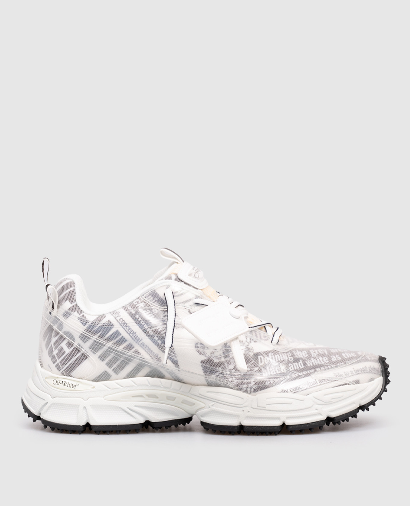 

Be Right Back white sneakers Off-White