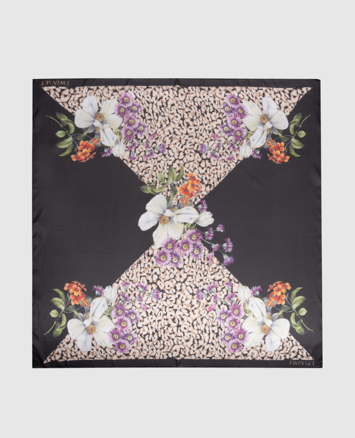 

Black scarf with branded print Twinset