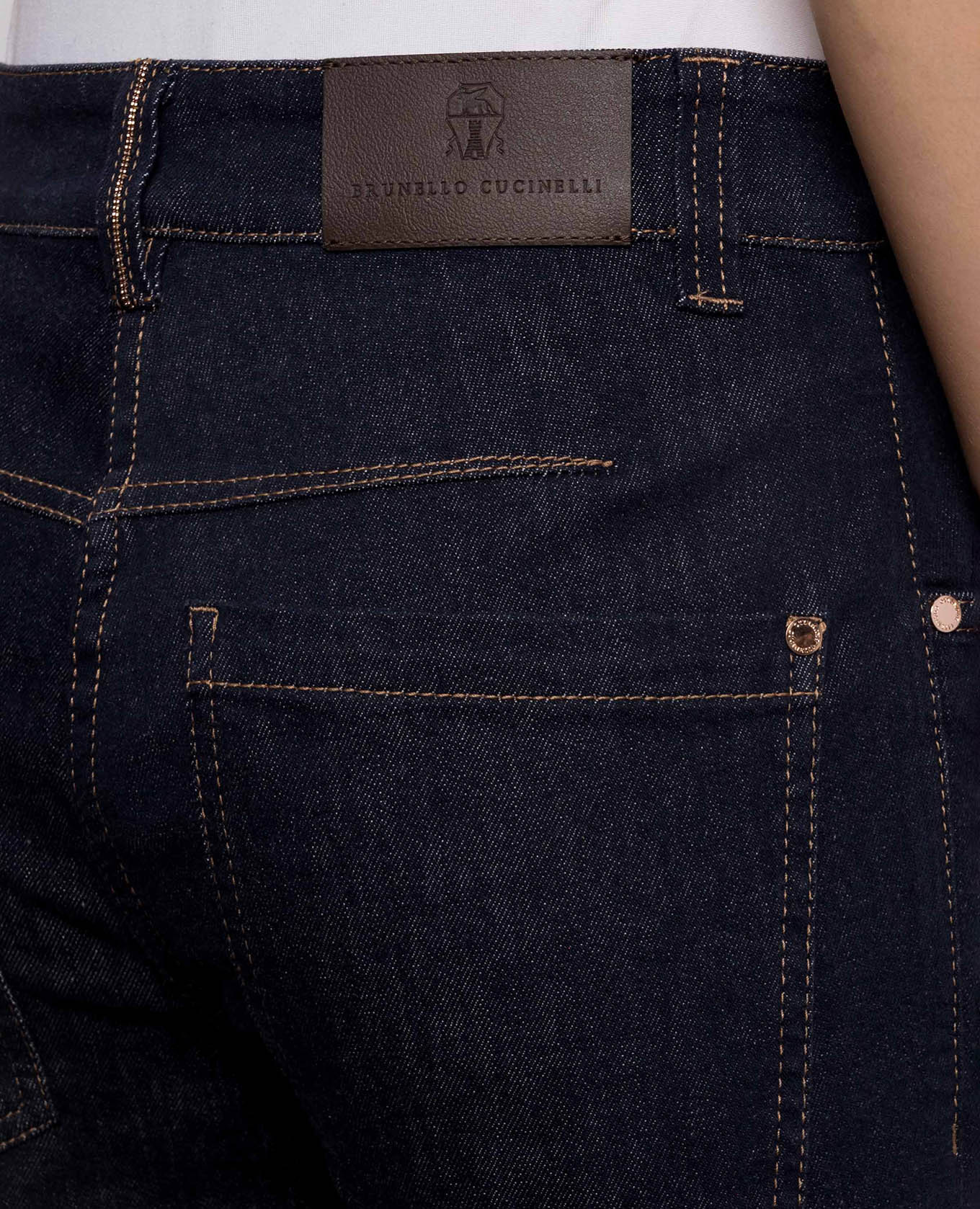 Blue flared jeans with logo patch Brunello Cucinelli 5