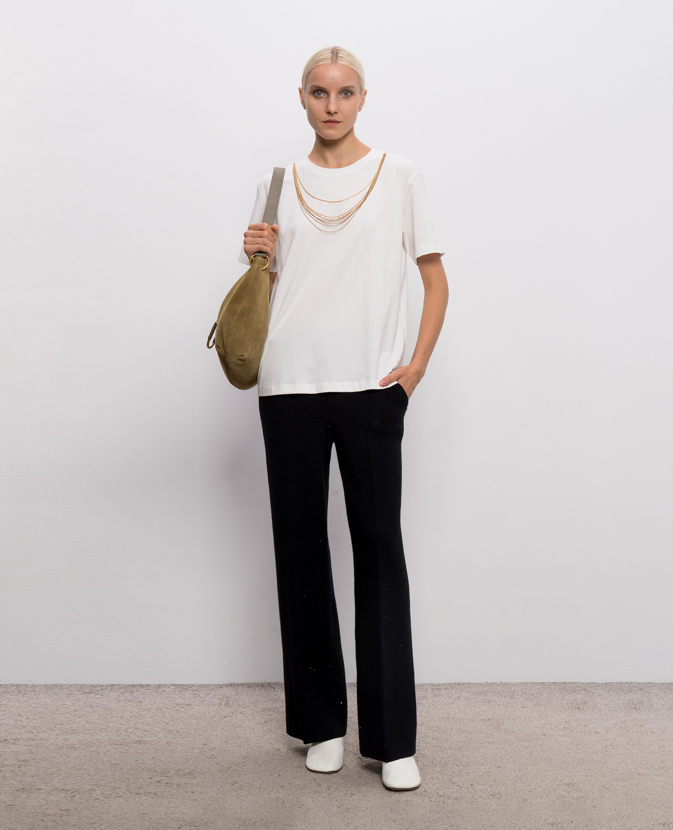 White T-shirt with chains Twinset 2