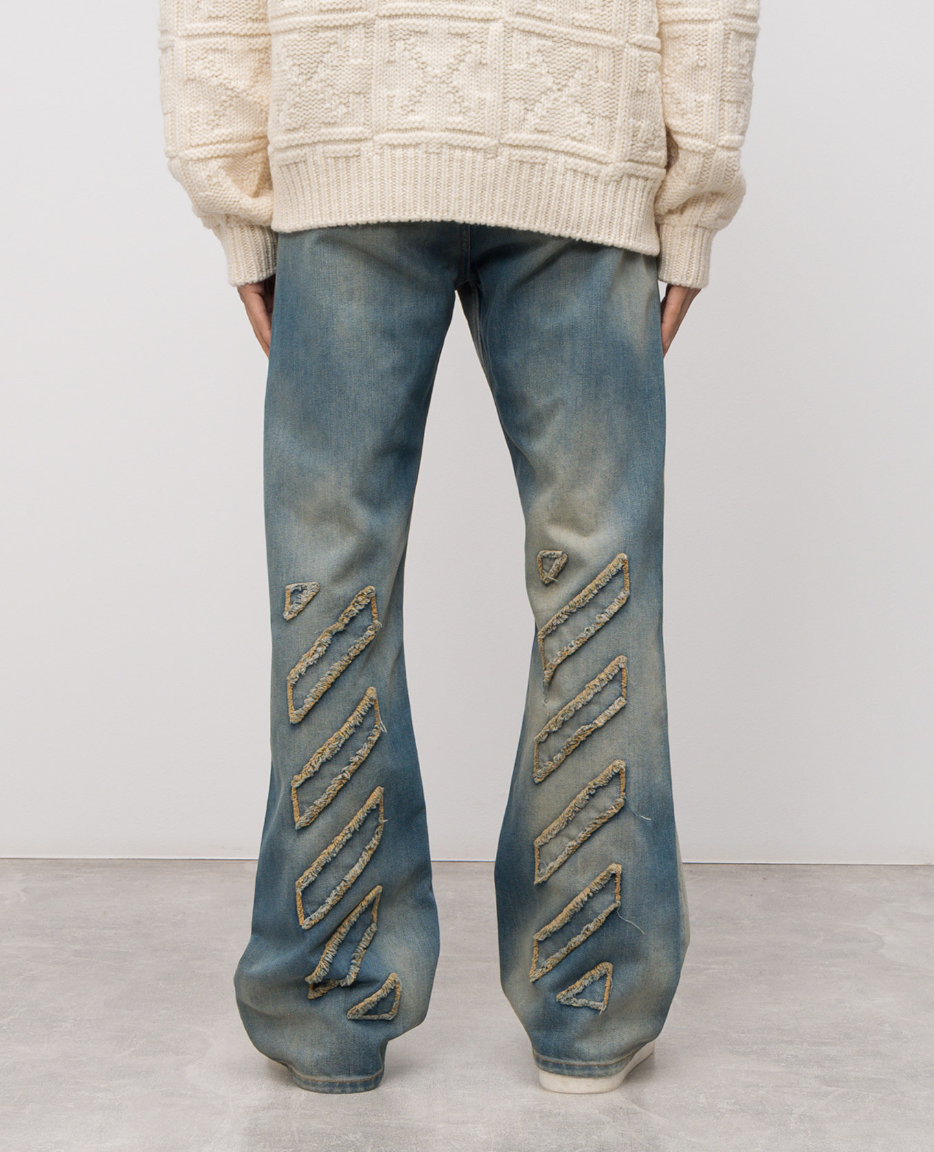 

Blue flared jeans with a frayed effect Off-White, Light blue