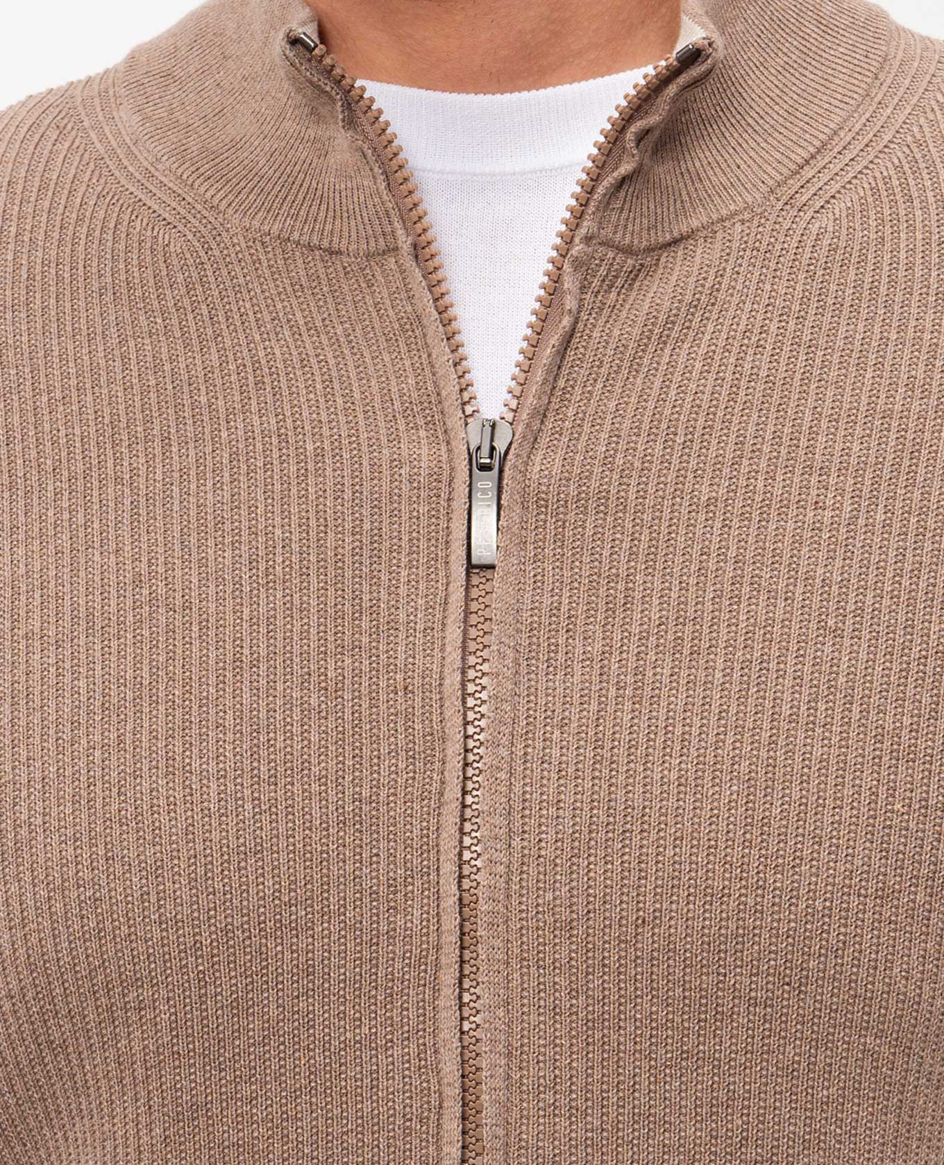 Brown cardigan Peserico 5