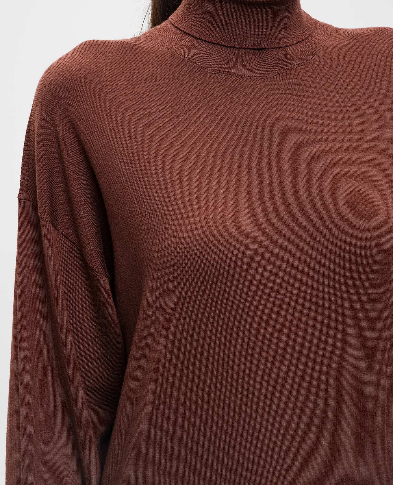 

Brown wool golf Peserico