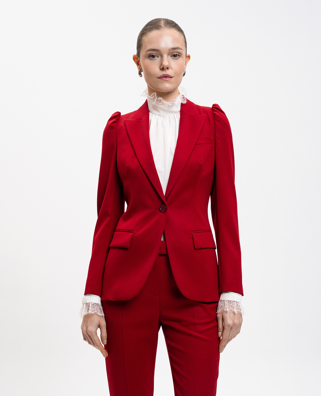 Red wool jacket with accent shoulders Alexander McQueen 3