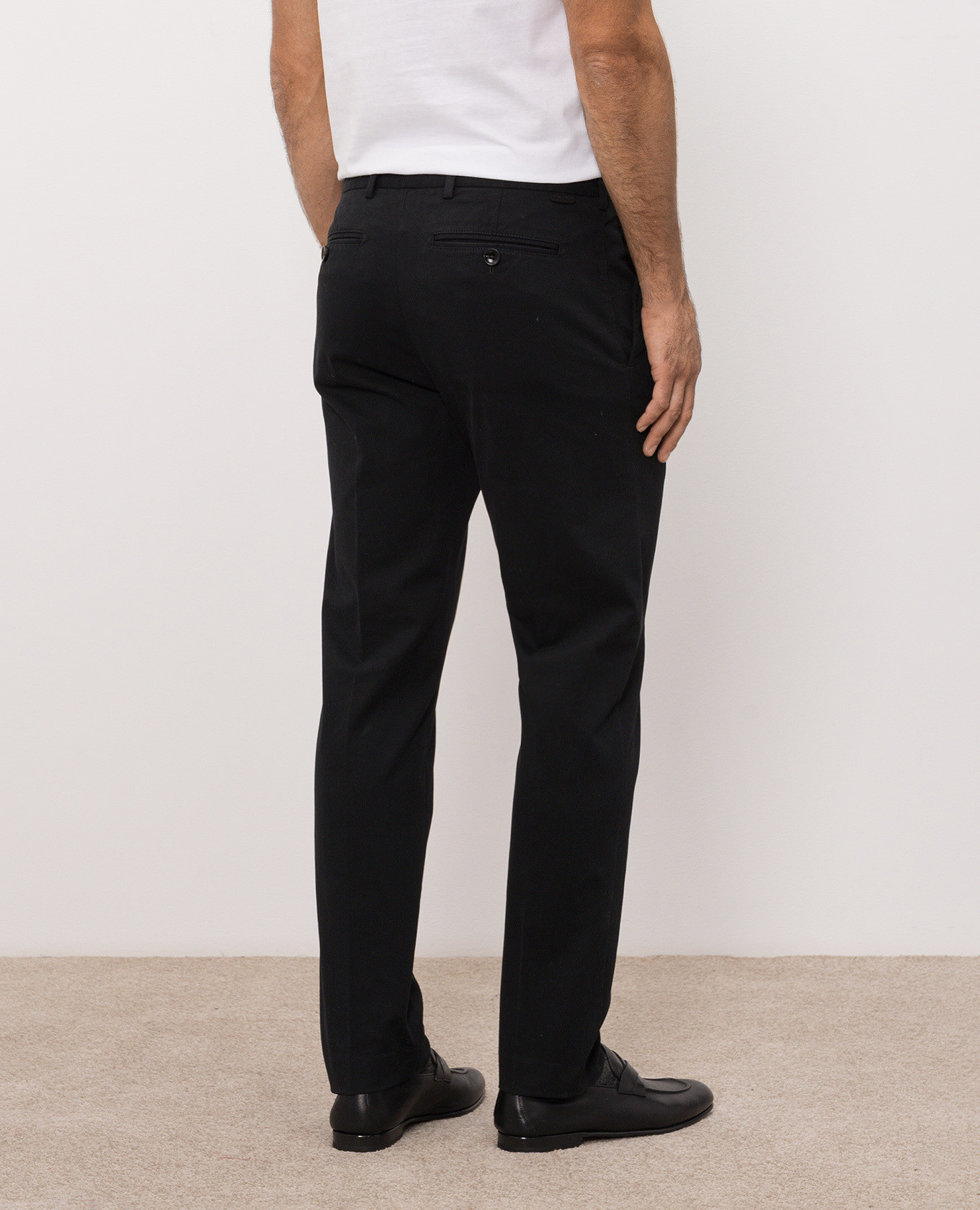 Black pants with logo patch Tom Ford 4