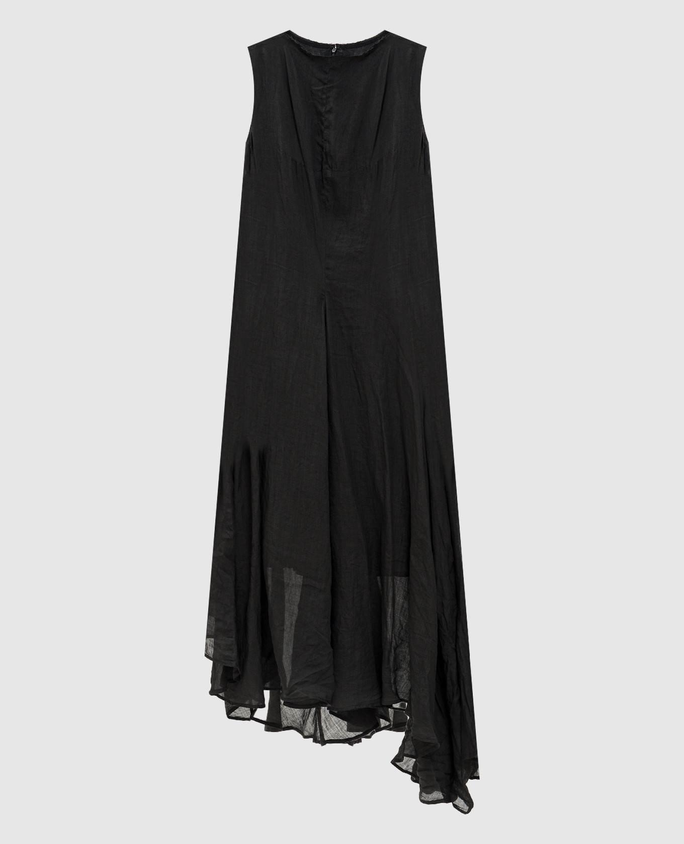Black dress with a reaper effect frame