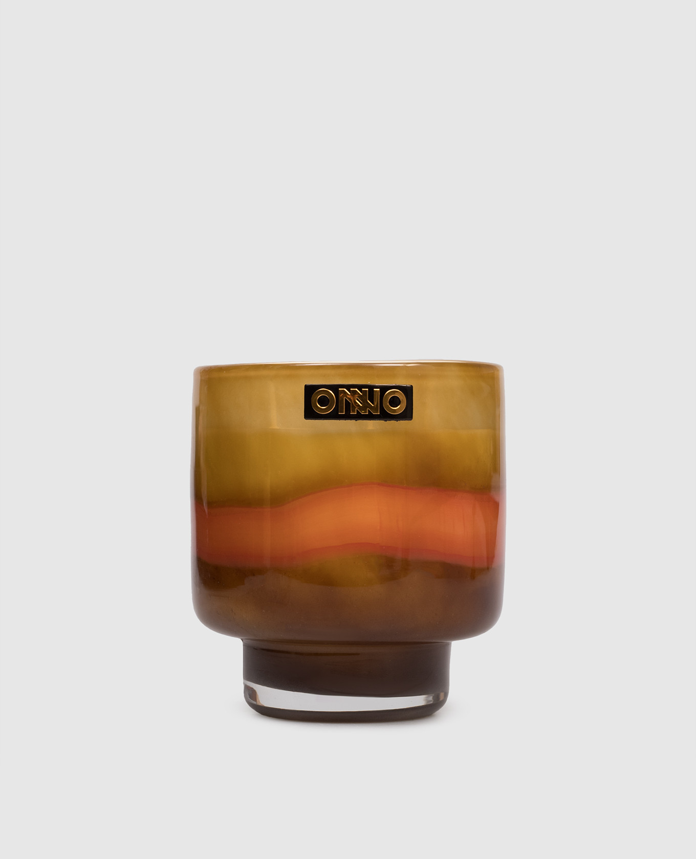 

Art Romy  candle with Cashmere Wood scent in a glass candle holder Onno, Brown