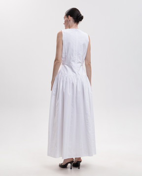 Loulou de Saison Ama's white dress AMA