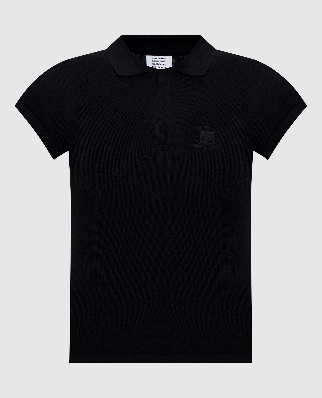 Polo noir à manches décoratives