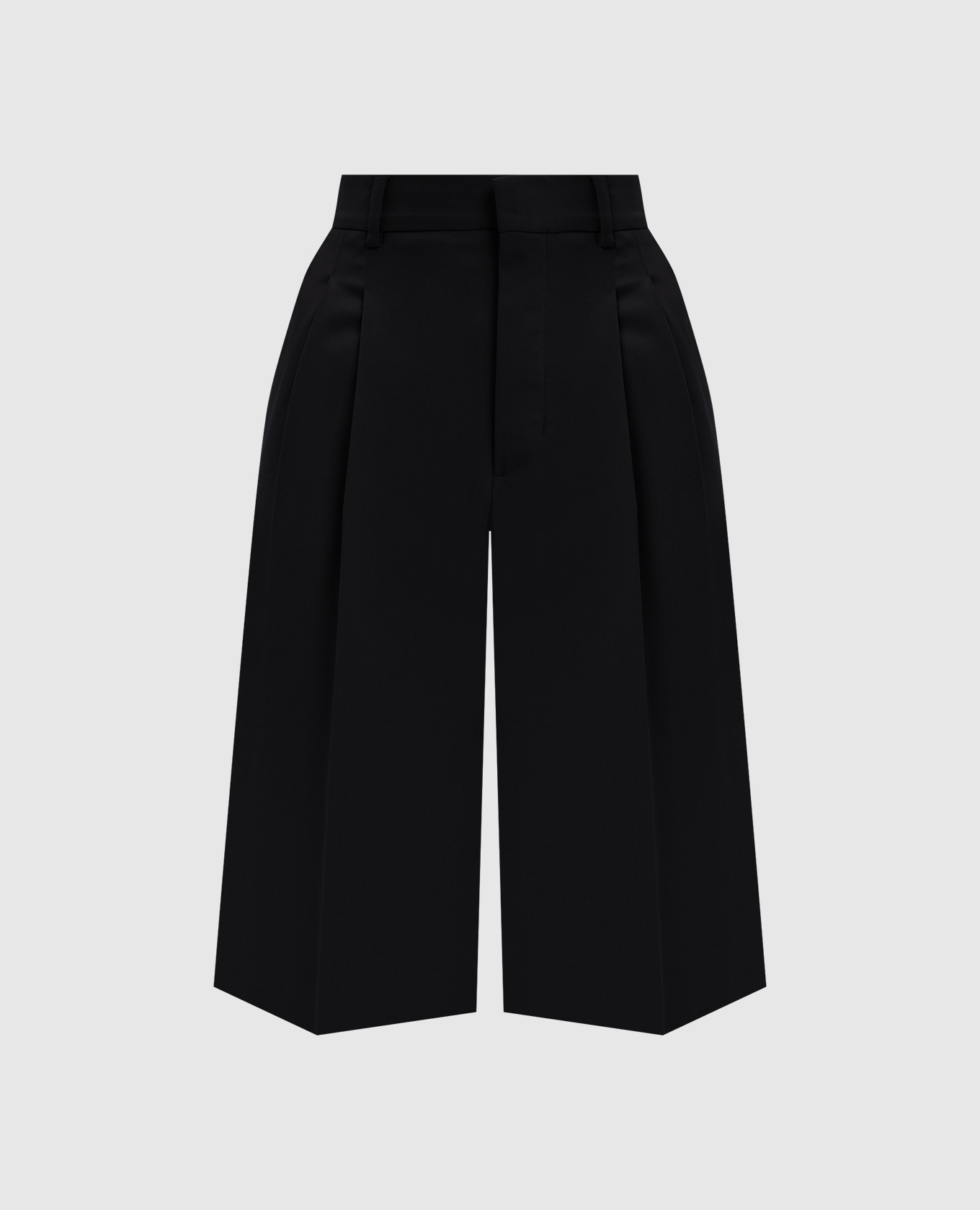 Black wool Bermuda shorts