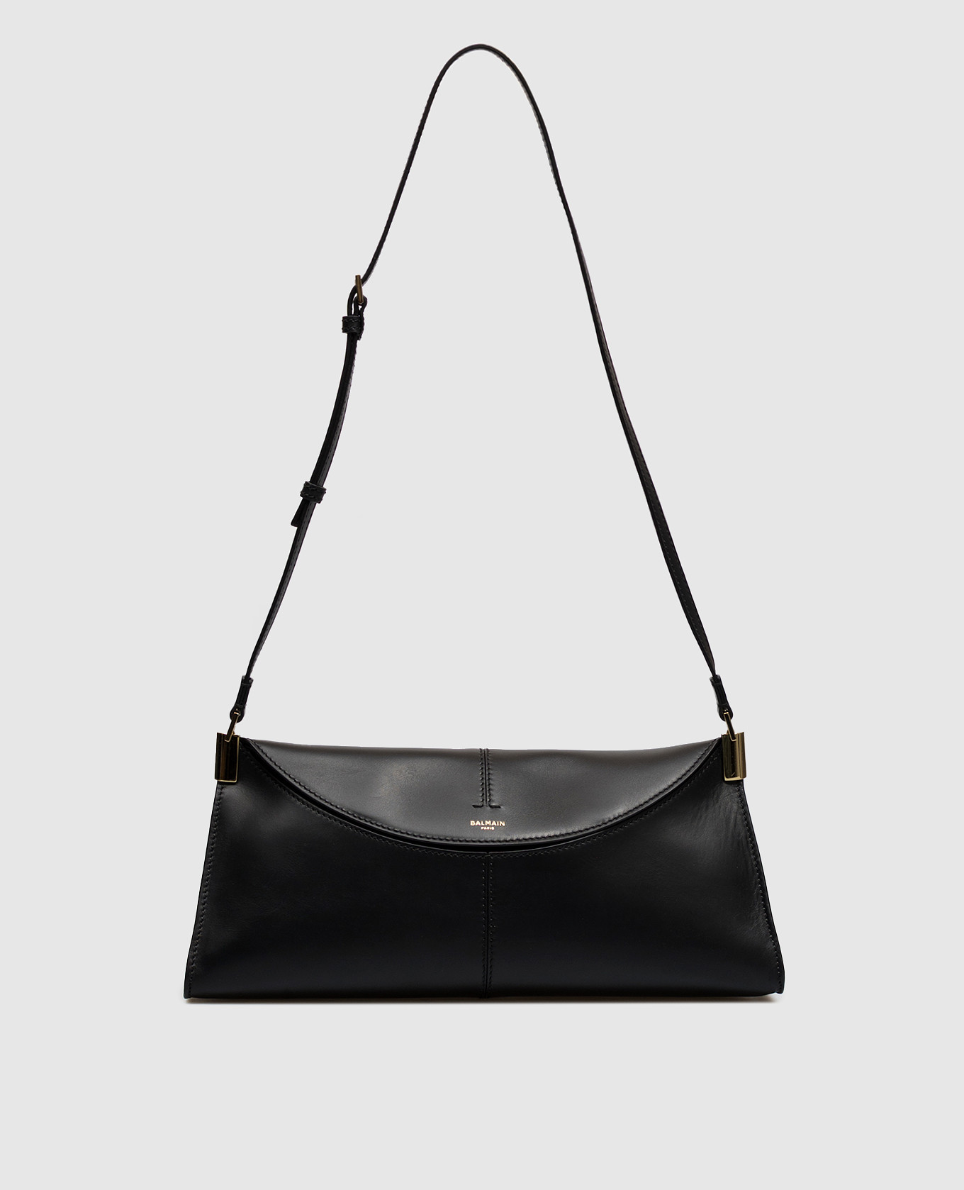 Black leather trapeze bag 64-83