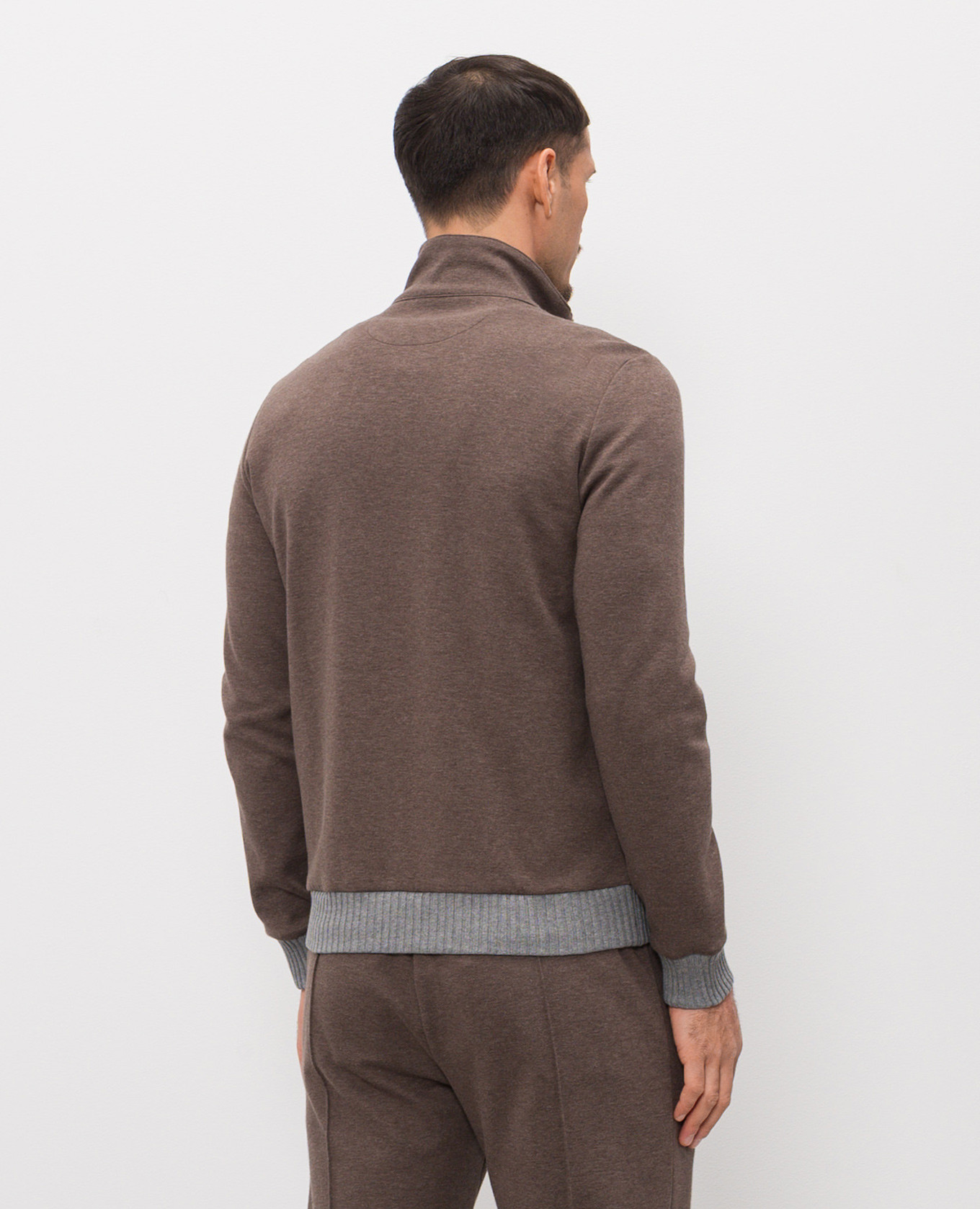 

Brown sports jacket with contrast cuffs Doriani Cashmere