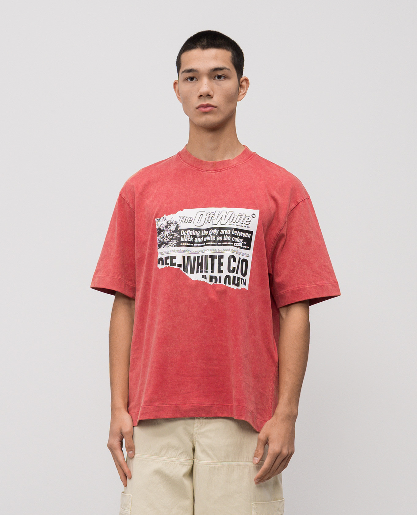 

Red T-shirt News Off-White