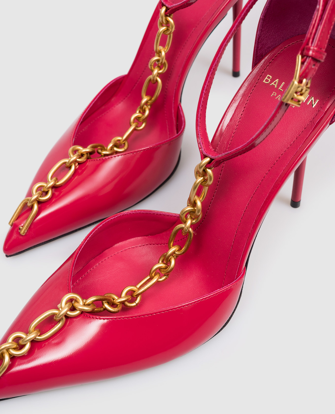 

Pink leather Sync shoes with chain Balmain