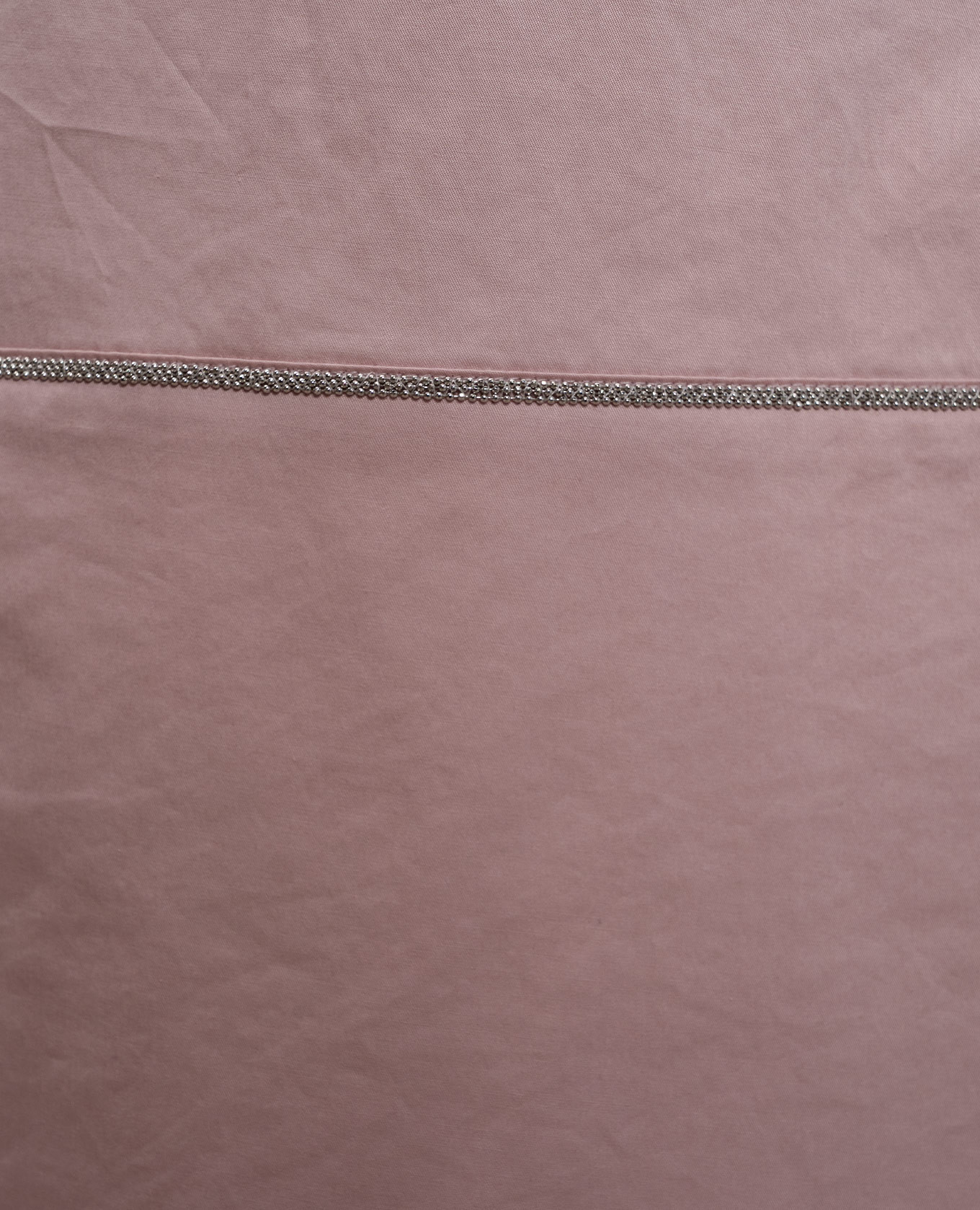 

Pink dress with monil chain Peserico