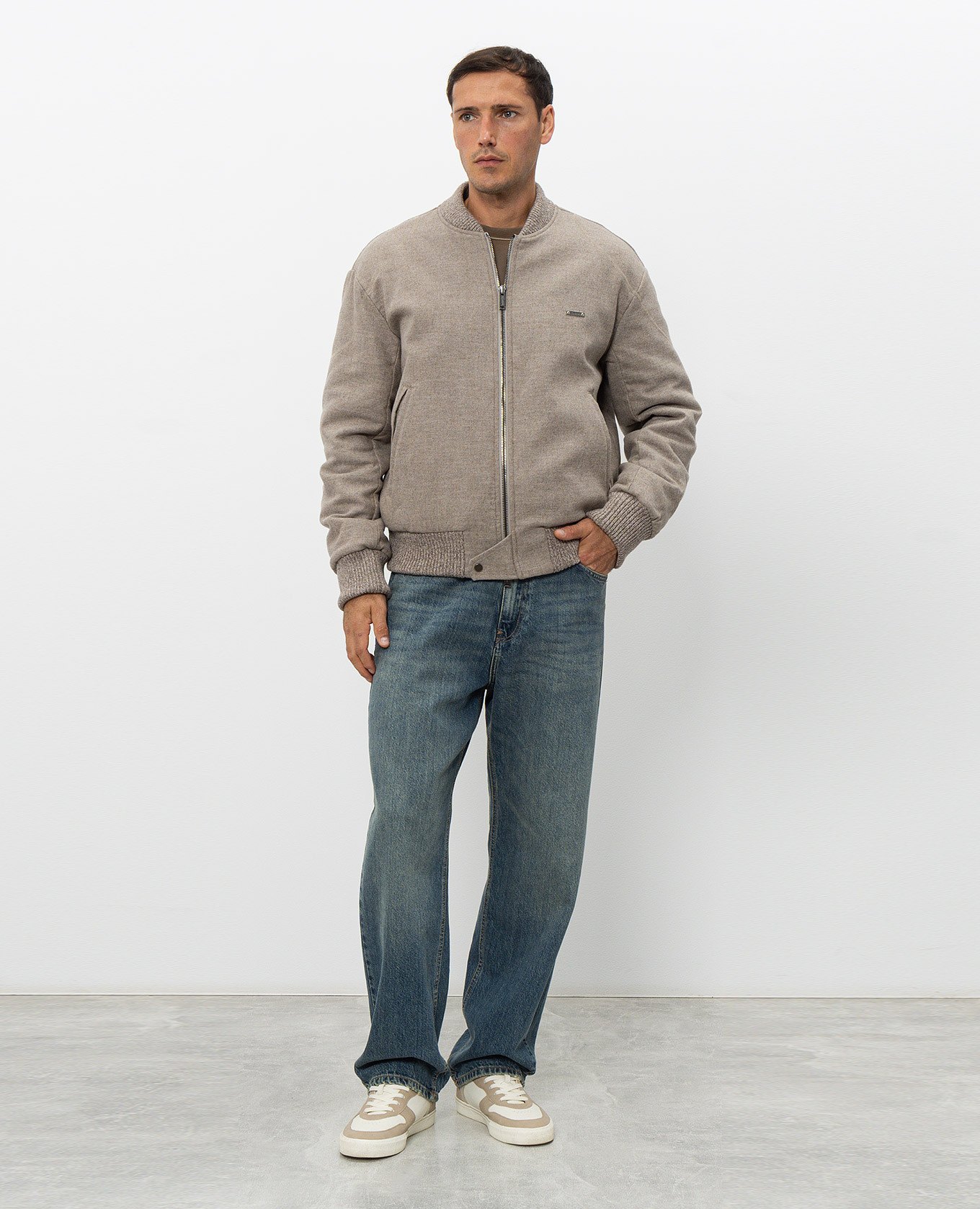 Beige bomber jacket with wool Iceberg 2
