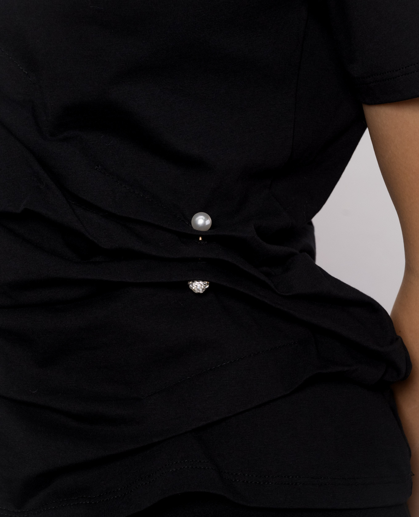 Black t-shirt with drape Twinset 5