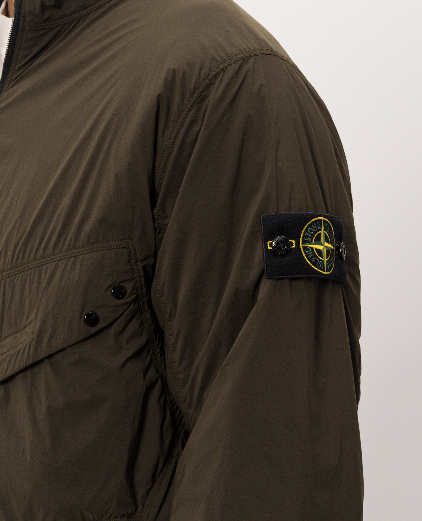 Green jacket with logo patch Stone Island 5