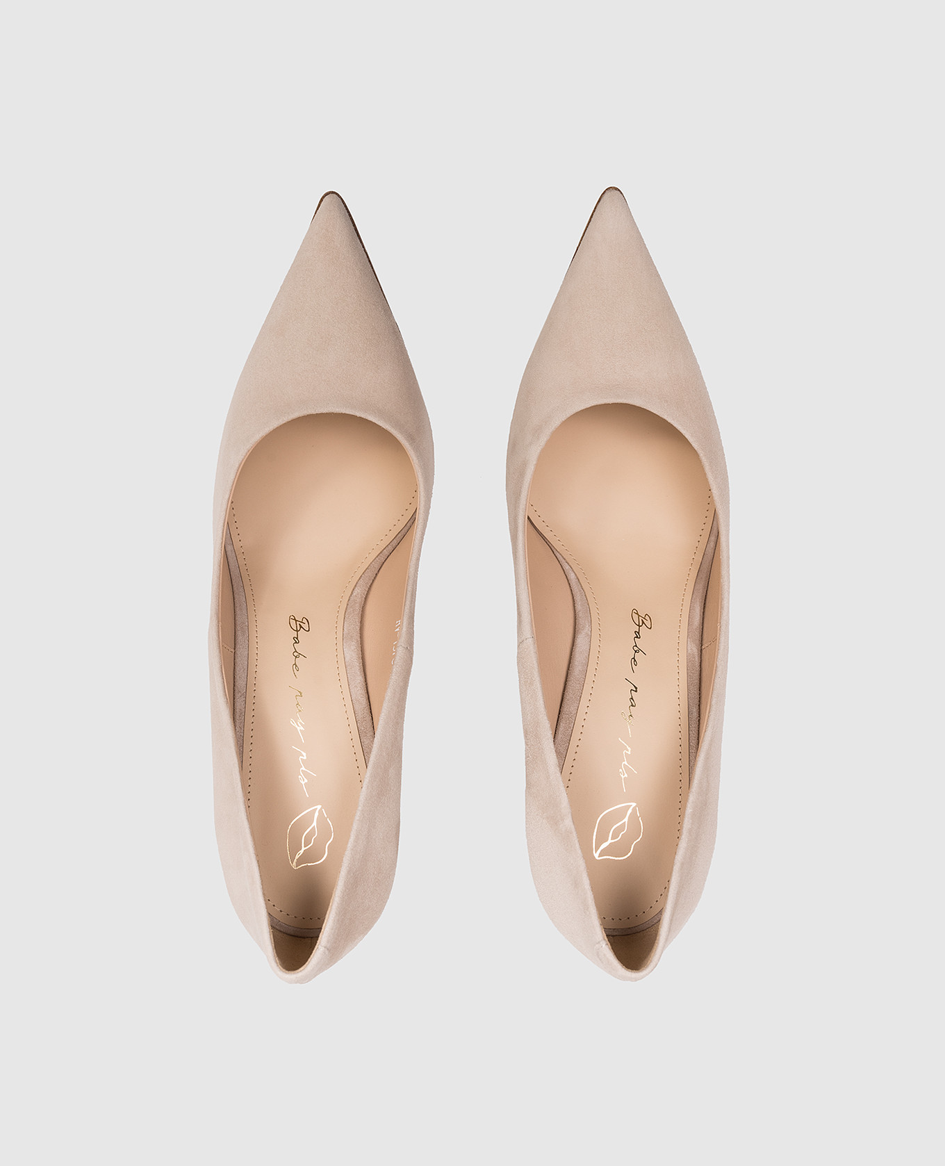 

Beige suede shoes Babe Pay Pls