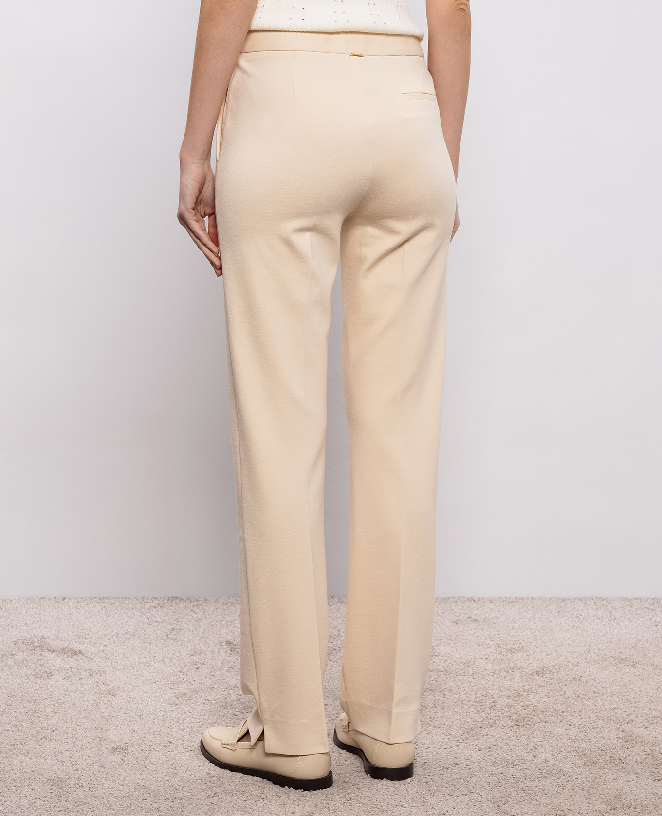 

Beige pants with logo Twinset