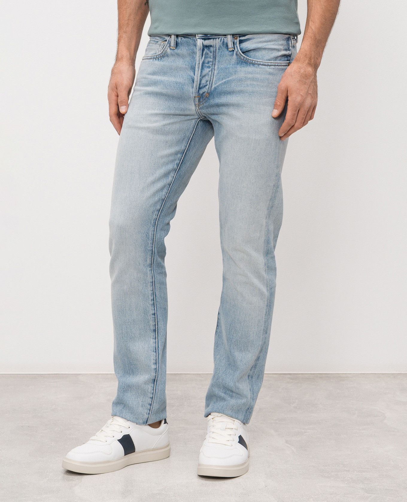 

Blue jeans with a worn effect Tom Ford, Light blue