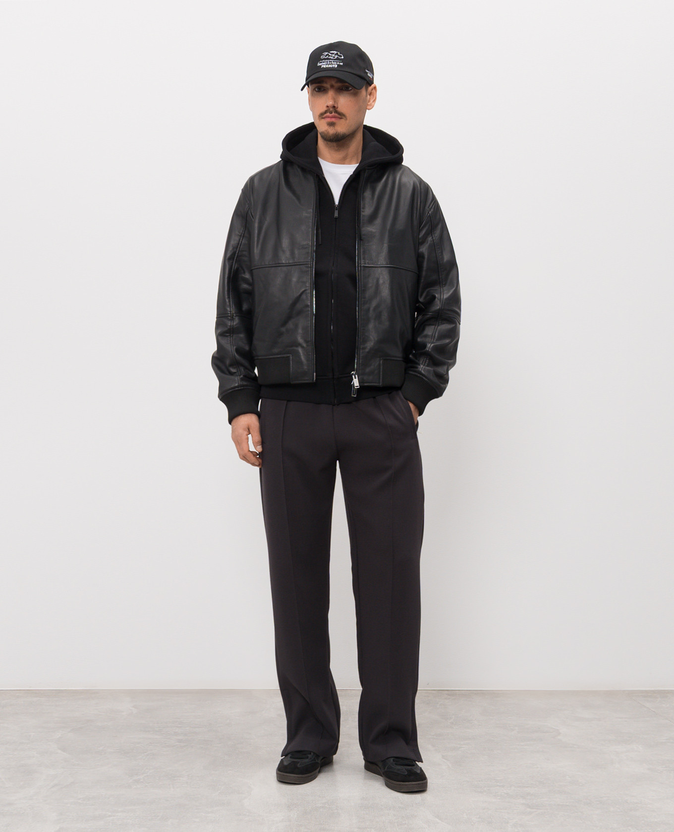 

Black leather bomber jacket with brand patch Iceberg