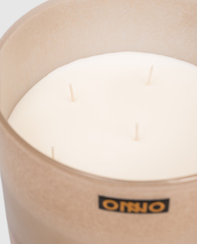 Onno Art Gigi XL candle with Precious Oud scent in a glass candle holder ON803PO