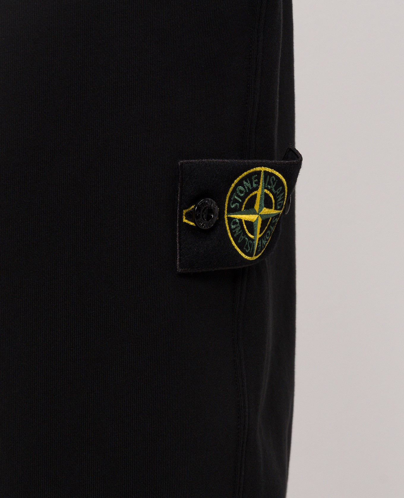 Black joggers with logo patch Stone Island 5